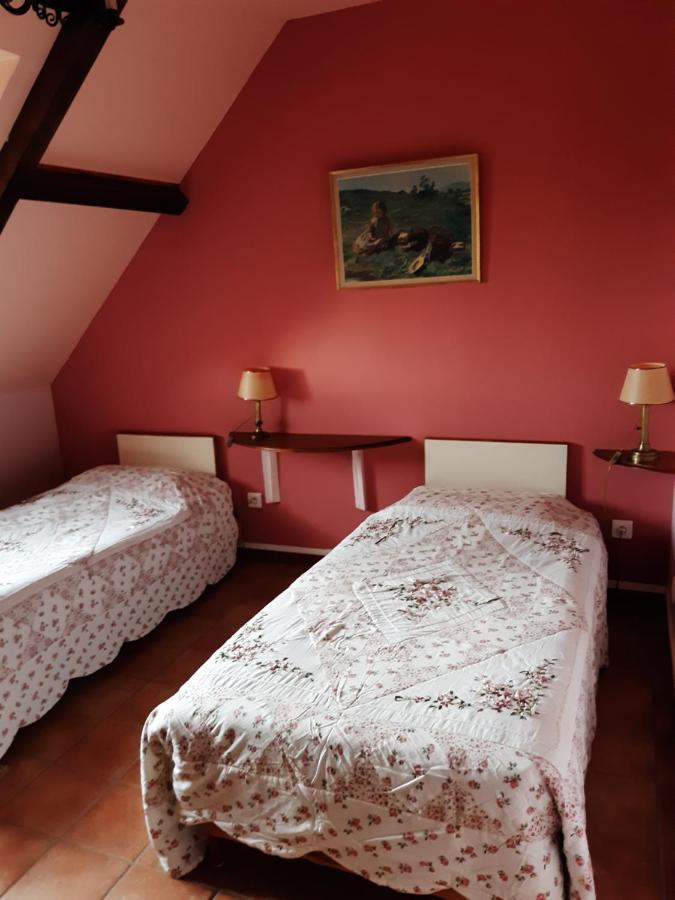 Chambres D'Hotes Sur La Courtine De Coucy Ngoại thất bức ảnh