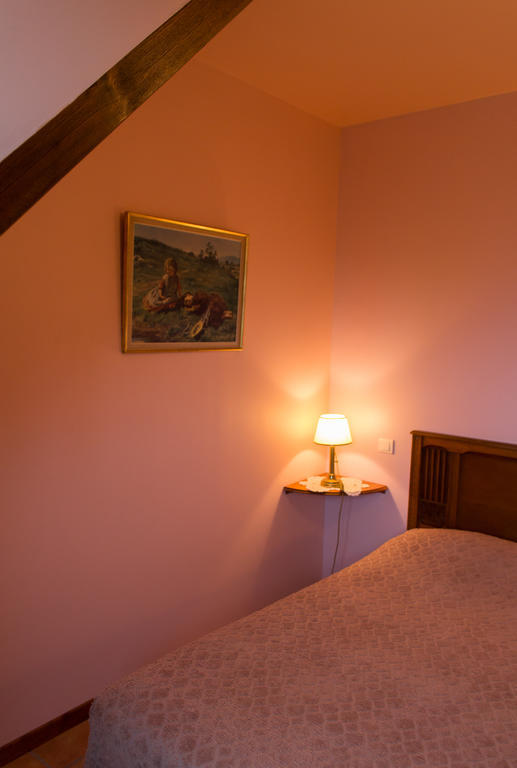 Chambres D'Hotes Sur La Courtine De Coucy Ngoại thất bức ảnh